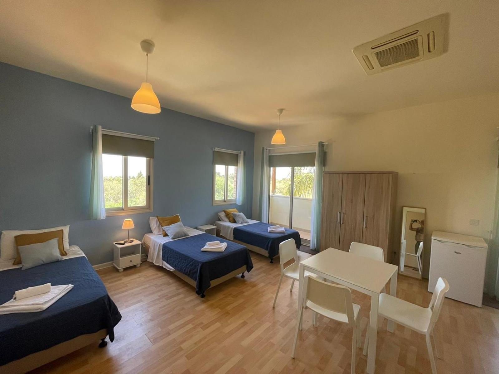 Protaras Tennis And Country Club ภายนอก รูปภาพ