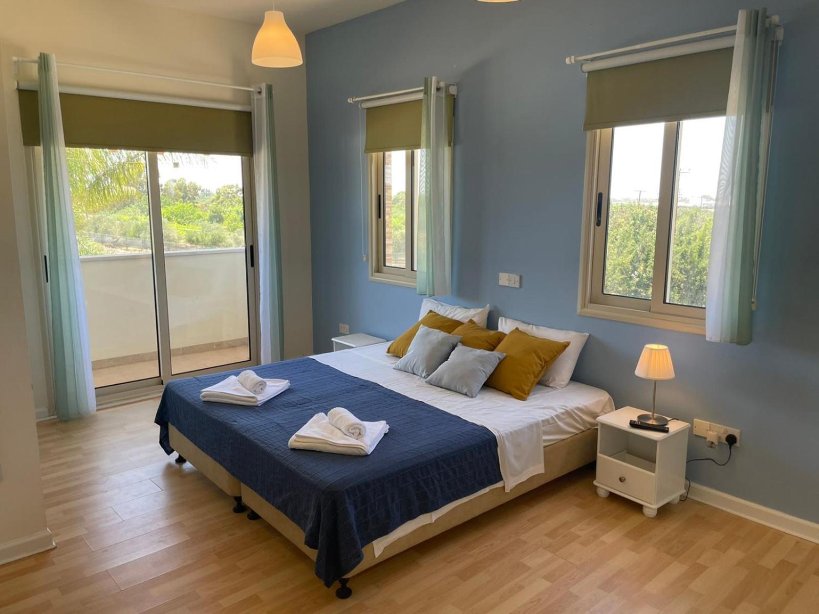 Protaras Tennis And Country Club ภายนอก รูปภาพ